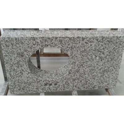 G439 White Granite Kitchen Countertop